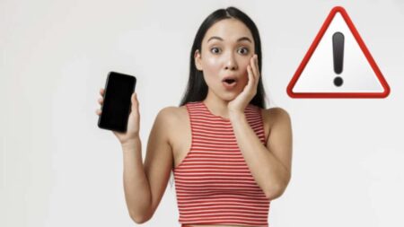 Questo semplice accorgimento, raccomandato da esperti di cybersecurity, si rivela una barriera fondamentale contro rischi informatici sempre più sofisticati e diffusi.