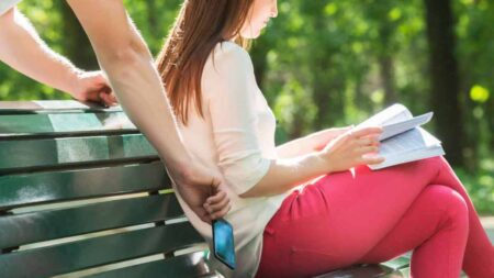 telefono rubato cosa fare