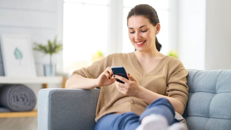 Come cambiare il font su Whatsapp per rendere unici i tuoi messaggi whatsapp personalizzazione